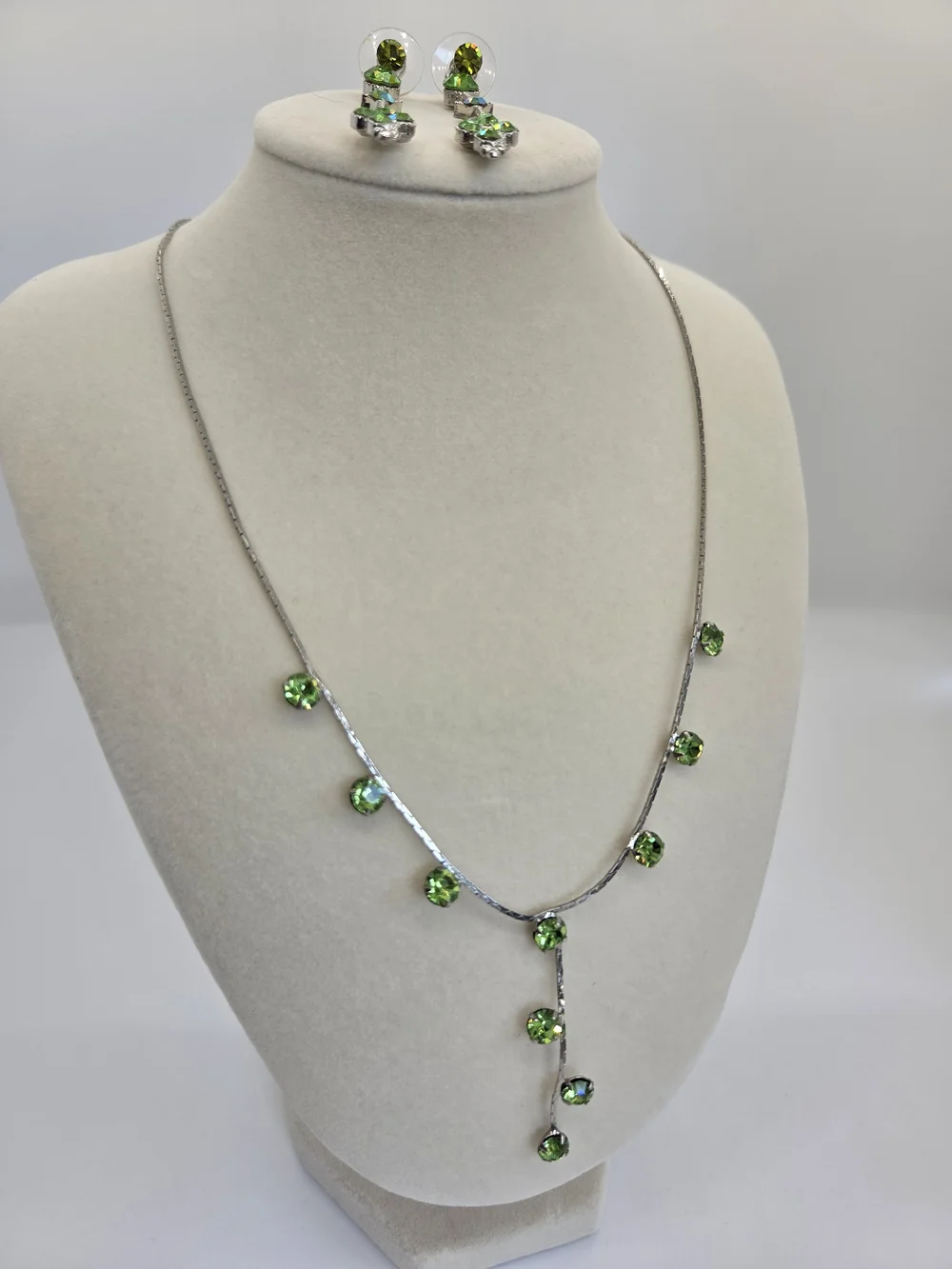 Green Crystal Drop Necklace and Earrings Set